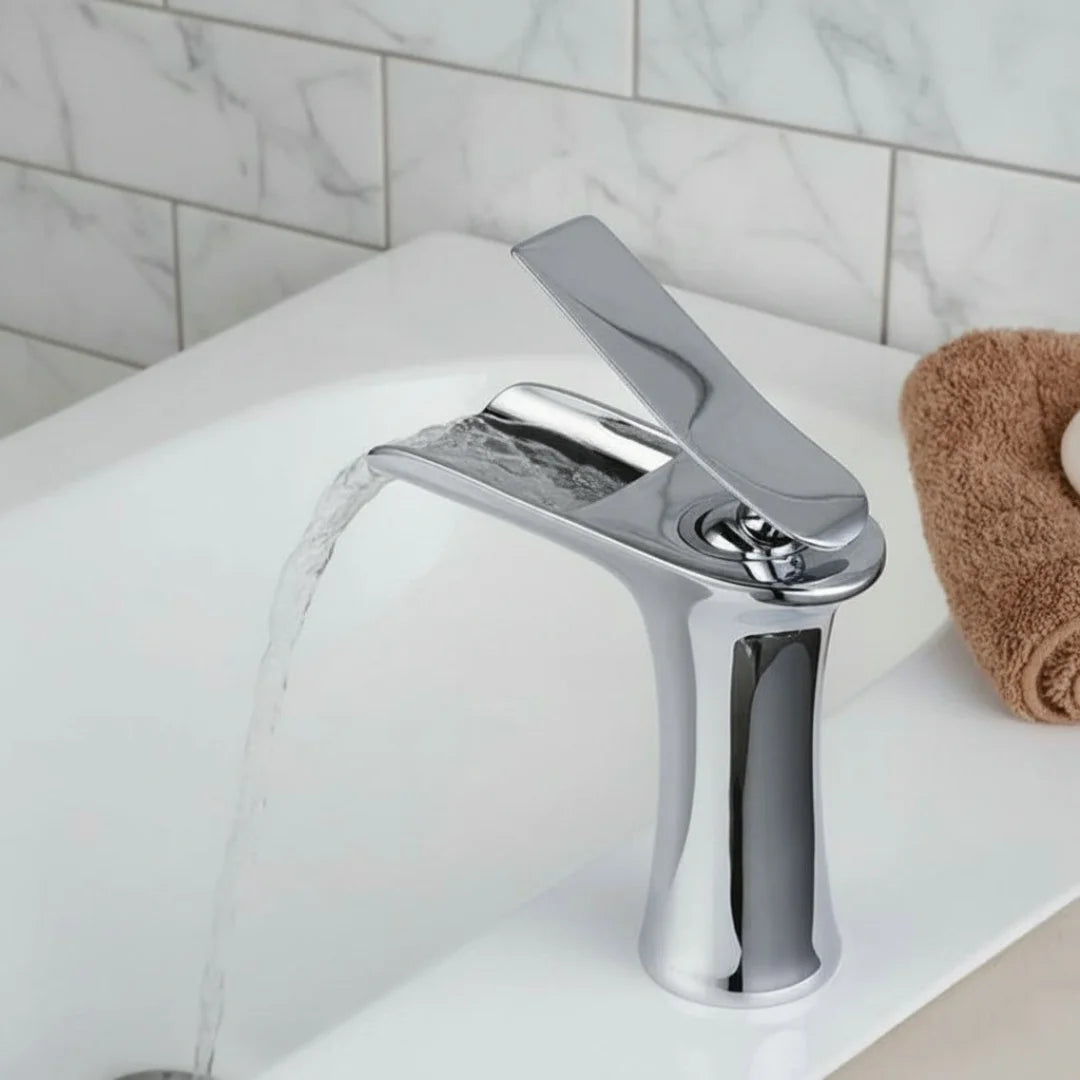 Cascade Compact - Waterfall Basin Tap