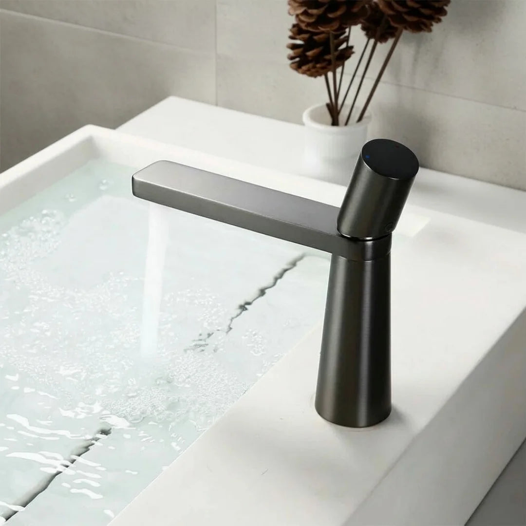 Linen Compact - Monobloc Basin Tap