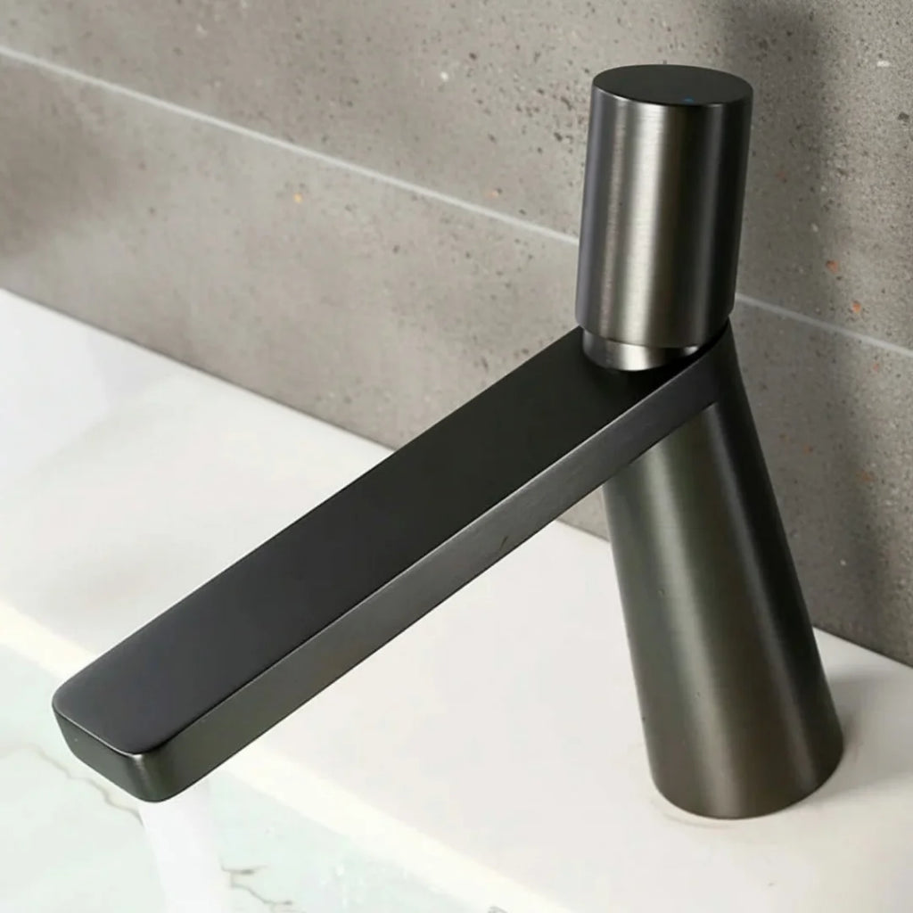 Linen Compact - Monobloc Basin Tap
