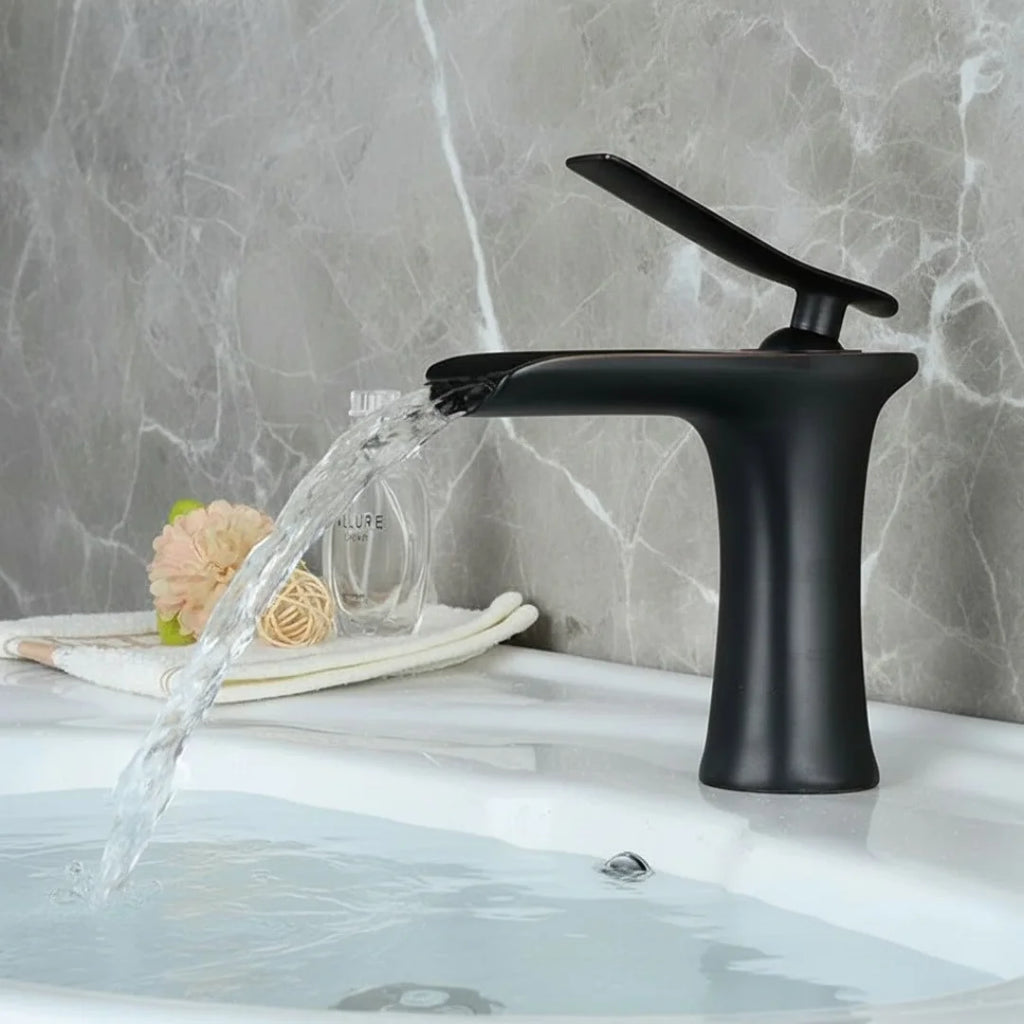 Cascade Compact - Waterfall Basin Tap