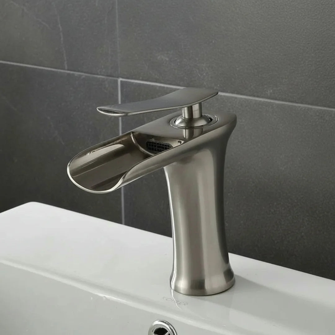 Cascade Compact - Waterfall Basin Tap